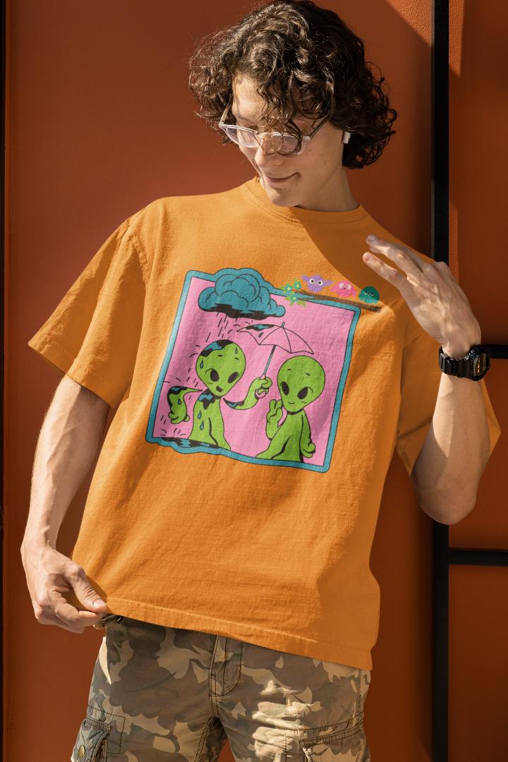 Men's Alien Couple in Rain Oversized T shirt White by ZealforTee