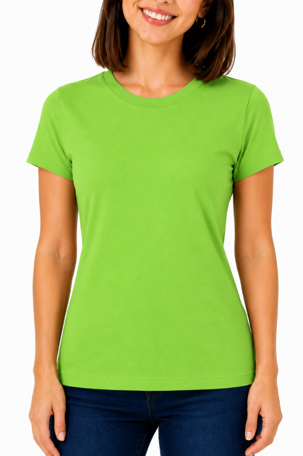 Women Regular fit Solid Color Tshirt